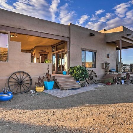 Adobe Arizona Home With Mountain Views And Grill Space Dewey-Humboldt Buitenkant foto