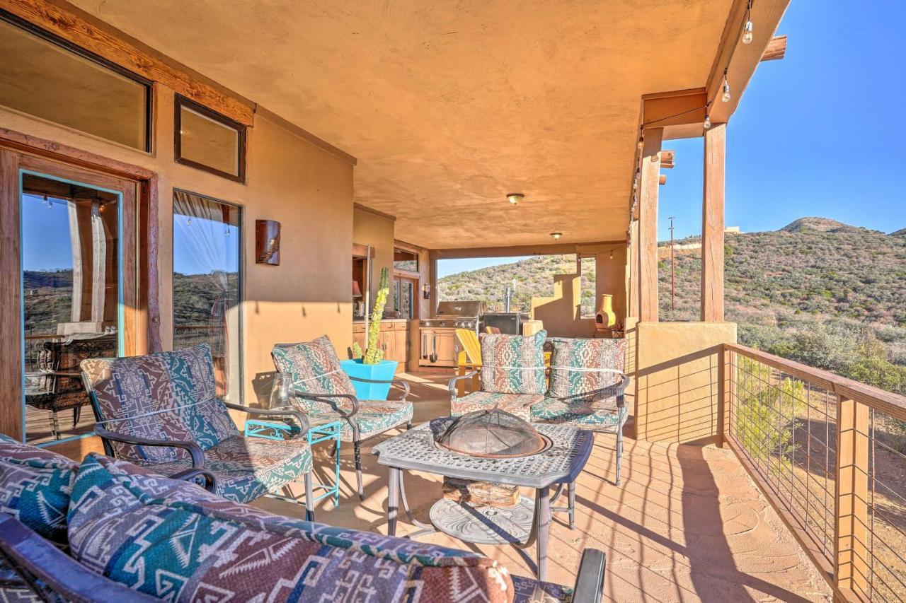 Adobe Arizona Home With Mountain Views And Grill Space Dewey-Humboldt Buitenkant foto