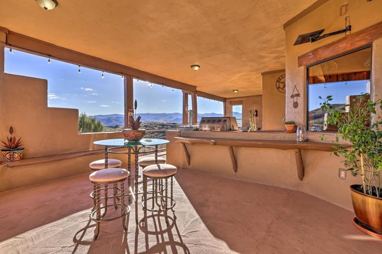 Adobe Arizona Home With Mountain Views And Grill Space Dewey-Humboldt Buitenkant foto